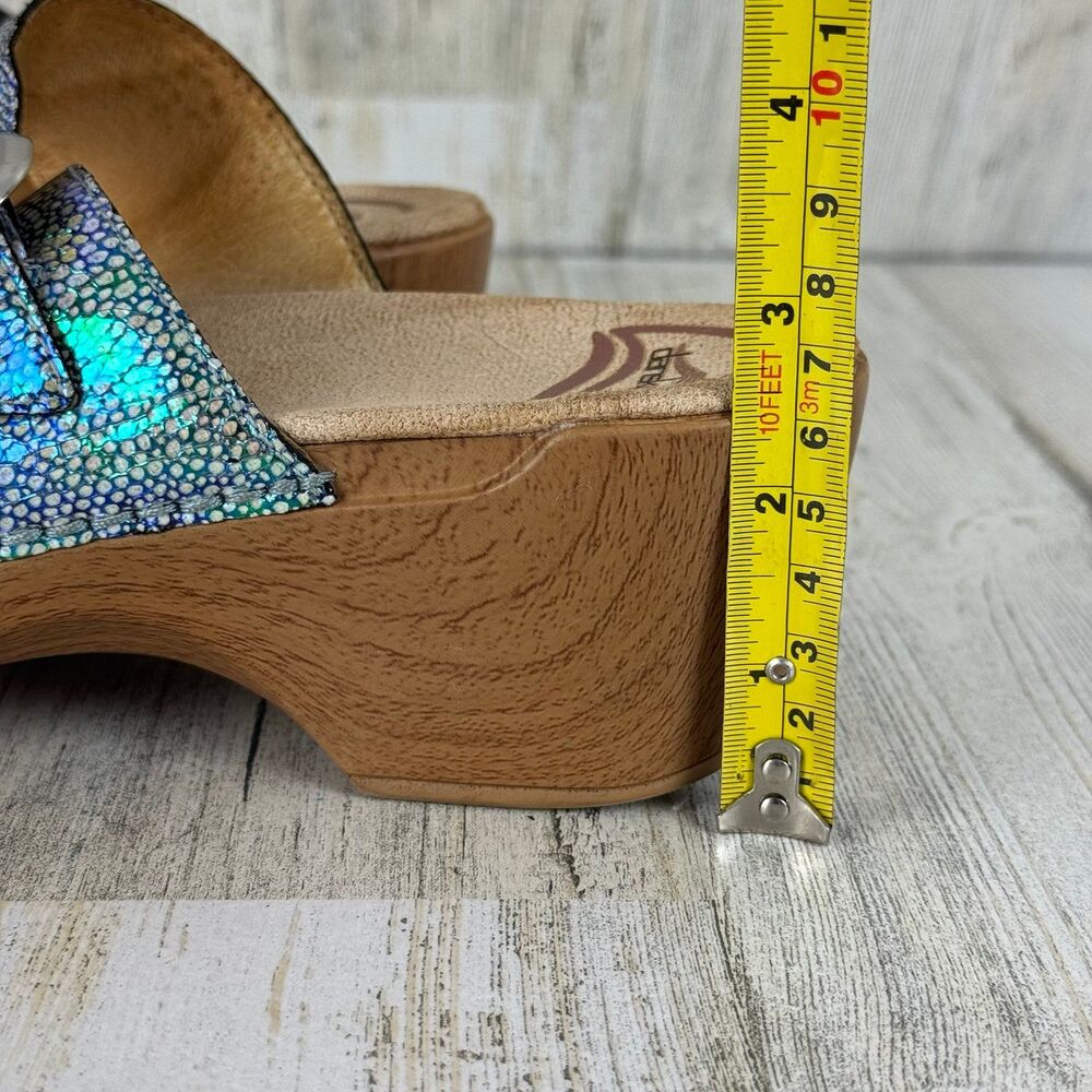 Dansko Size 41 Sophie Iridescent Blue Purple Double Strap Buckle Sandal - Picture 8 of 9